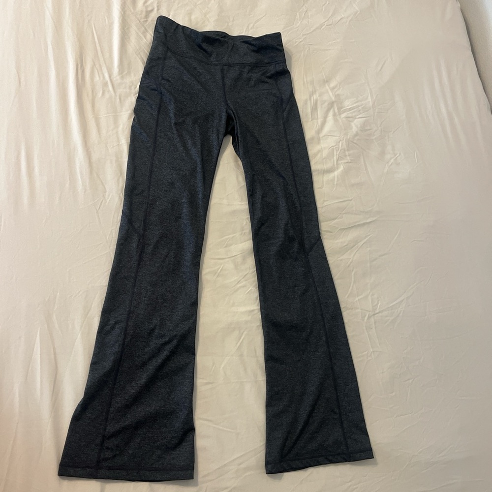 Gray Flare-leg leggings